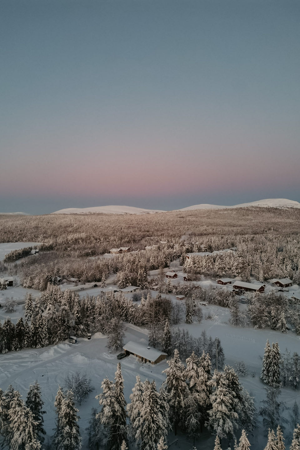 Een week Lapland: Noorderlicht, rendieren en sneeuwavonturen — Dag 1 | De beste aankomst EVER 🇫🇮