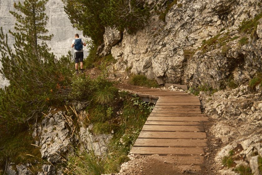 Wandelen naar Lago di Sorapis: route en tips voor deze iconische Dolomieten hike — Lago di Sorapis